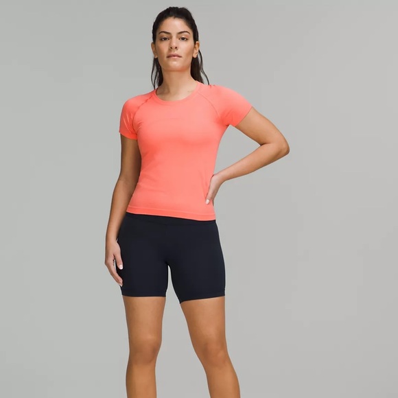 NWT Swiftly Tech Short Sleeve Shirt 2.0 *Race Length - Picture 2 of 4